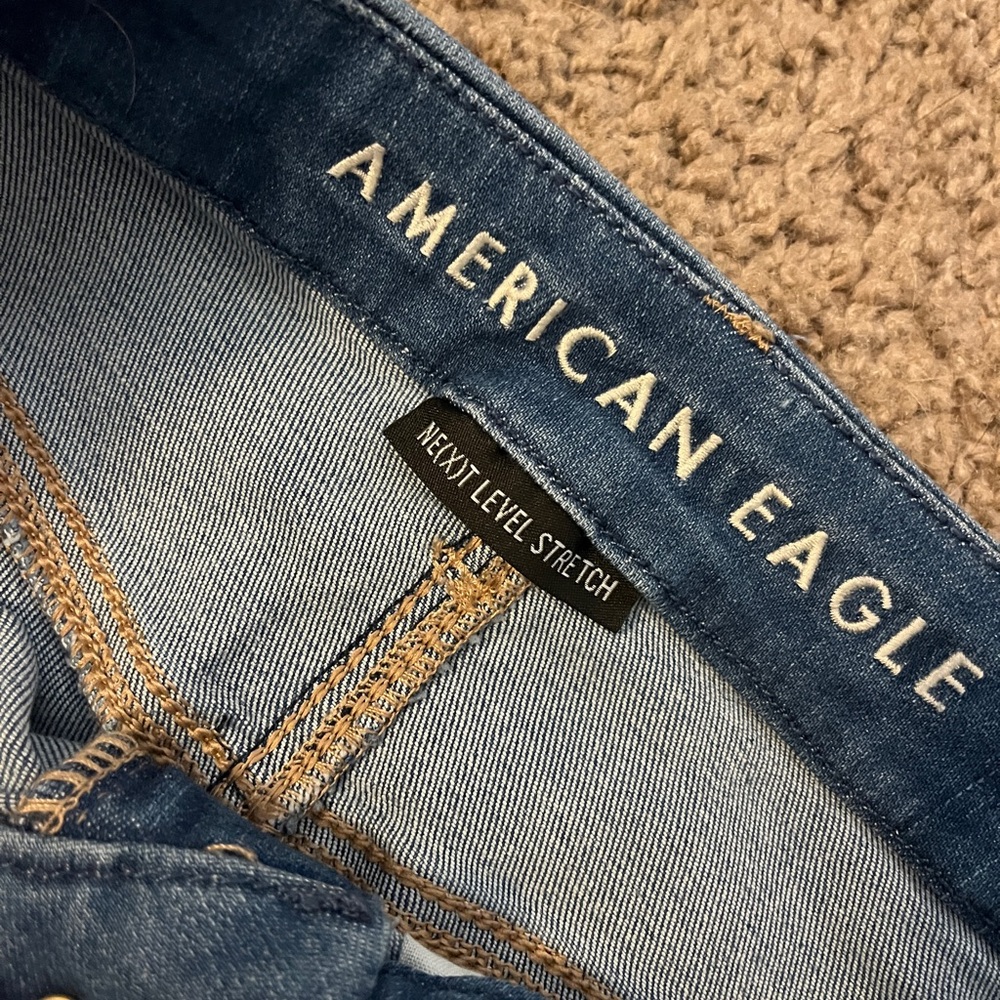 American Eagle Curvy High Rise Jegging - Picture 3 of 4